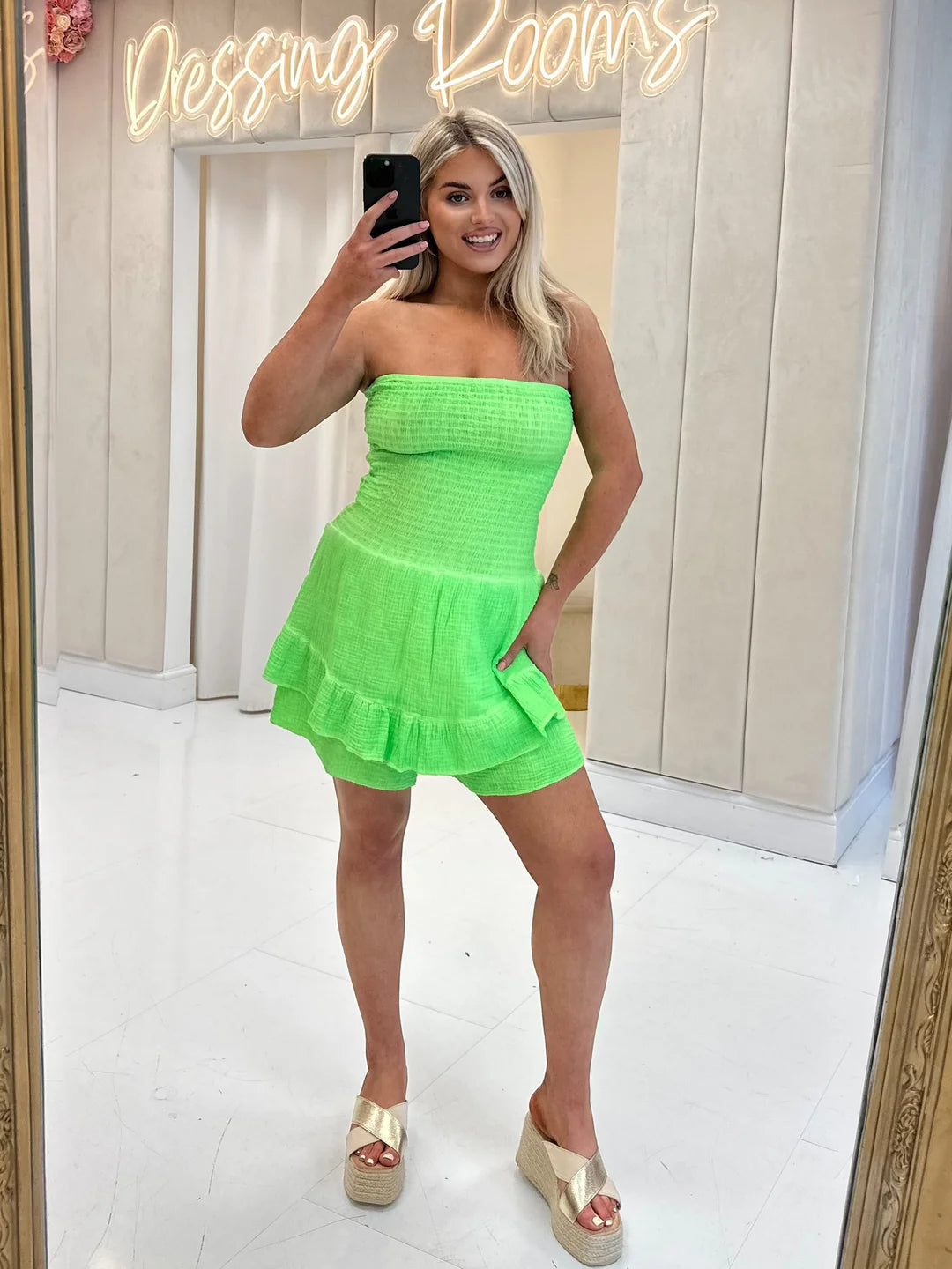 Cheska Set